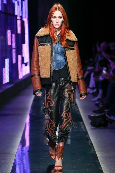 Look 41